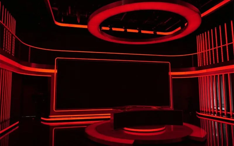SPI Lamp 2 — Film & Television use case