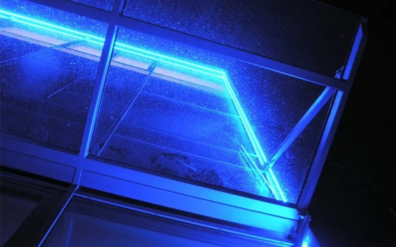 Outdoor architectural lighting fed by distributed SPI Lamp 2 units